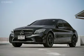 Benz C300e AMG Sport ปี 2021  เซอร์วิสศูนย์ตลอด ออฟชั่นเต็มสุด ๆ รถพร้อมใช้งาน