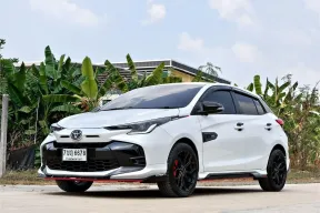 Toyota Yaris ​1.2 S Premium​ รุ่นท๊อปสุด  A/T ปี 2024 จด 2025