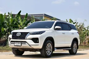 Toyota Fortuner 2.4 G ​LEADER A/T ปี 2021