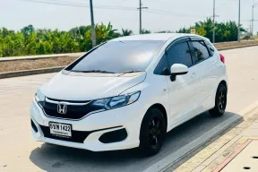 รถมือเดียว ป้ายแดง ฟรีดาวน์ HONDA JAZZ GK 1.5 S  i-VTEC AT 2018 แท้