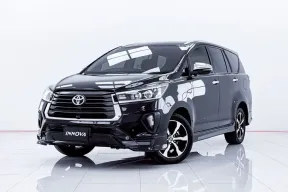 6B513 TOYOTA INNOVA 2.8 CRYSTA  AT 2022