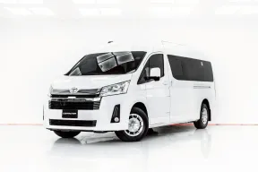 3B448 TOYOTA COMMUTER 2.8 AT 2024