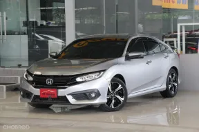 Honda CIVIC 1.5 Turbo RS ปี 2017 ไมล์แท้7x,xxxโล เข้าศูนย์ตลอด รถบ้านมือเดียว สวยเดิมทั้งคัน ฟรีดาวน