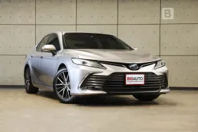 2022 Toyota CAMRY 2.5 HEV Premium Sedan AT ไมล์แท้ 6 หมื่น รับประกันตัวรถ 5 ปี 150,000 KM B6668