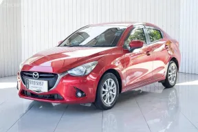 MAZDA2 1.3 High Connect ปี 2016 สีแดง เกียร์A/T โฉม ปี14-ปัจจุบัน 4Dr
