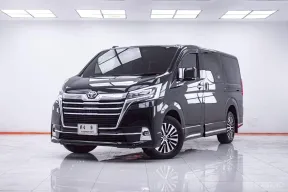 1F268 TOYOTA MAJESTY 2.8 GRANDE AT 2020