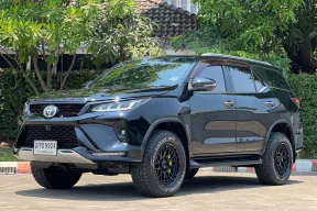 TOYOTA FORTUNER 2.4 LEGENDER BLACK TOP 2020 
