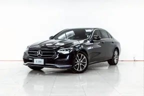 4B260 Mercedes-Benz E-Class E300e 2022 รถหรูผู้บริหารสุดคุ้ม