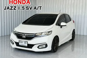 Honda JAZZ 1.5SV  i-VTEC รถเก๋ง 5 ประตู รถสภาพดี มีประกัน