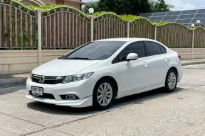 HONDA CIVIC 1.8 EL NAVI (โฉมFB) ปี 2013 สภาพนางฟ้า