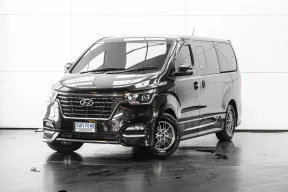  2019 HYUNDAI H1 2.5 DELUXE  A/T