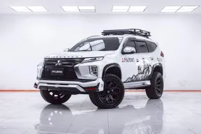 1F476 MITSUBISHI PAJERO 2.4 GT PREMIUM 4WD AT 2022