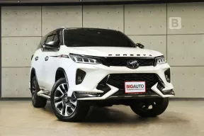 2023 Toyota FORTUNER 2.4 Legender (Black top) SUV AT ไมล์แท้ 3 หมื่น รับประกัน 5 ปี 150,000 KM B3322