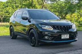 NISSAN X-TRAIL 2.0 V HYBRID 4X4  ปี 2017