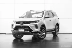 2022 Toyota Fortuner 2.4 Leader V 4WD AT