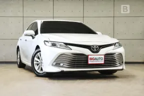 2019 Toyota CAMRY 2.0 G ไมล์เเท้ 9 หมื่น สีขาวมุกยอดนิยม เจ้าของเดิมดูแลรักษาดี ใช้งานน้อยมาก B7542