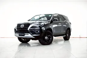 4B331 TOYOTA FORTUNER 2.4 V 2021 รถ SUV มือสองคุณภาพดี