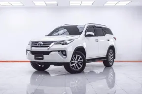 1F560 TOYOTA FORTUNER 2.8 V 4WD AT 2016