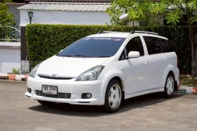 Toyota WISH 2.0 2004 สีขาว