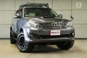 2006 Toyota FORTUNER 3.0 G 4WD SUV AT สเปกหายาก เป็นสเปกที่คนแต่งรุ่นนี้หาเก็บเพราะได้เกียร์MT B5619