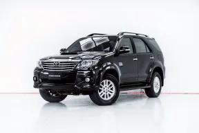 3B729 TOYOTA FORTUNER 3.0 V AT 2012