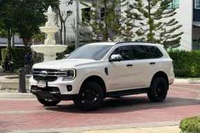 Ford Everest 2.0 Bi-Turbo Titanium 2023 รถ SUV 7 ที่นั่ง สภาพใหม่