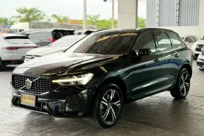 2021จด2022 Volvo XC60 Recharge T8 Awd R-Design Mnc สีดำ