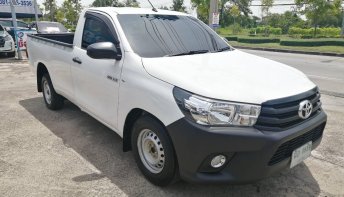 ขายรถมือสอง 2017 Toyota Hilux Revo 2.4 J รถกระบะ  คุณภาพอันดับ 1 ราคาคุ้มค่