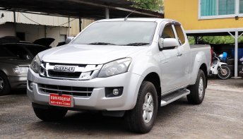 ขายรถมือสอง 2013 Isuzu D-Max 2.5 Hi-Lander Z ผ่อน 7,***.- รถกระบะ  สะดวก ปลอดภัย ออกรถ 0 บาท