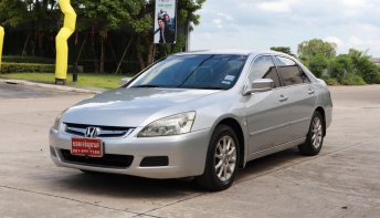 ขาย รถมือสอง 2006 Honda ACCORD 2.0 E ผ่อนเดือนละ 6,000.- รถเก๋ง 4 ประตู
