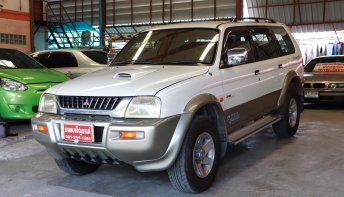 2004 Mitsubishi Strada G-Wagon 2.8 GLS 4WD SUV 
