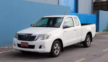 2014 Toyota Hilux Vigo 2.7 J รถกระบะ ผ่อยเดือนละ 4,000.-/6ปี