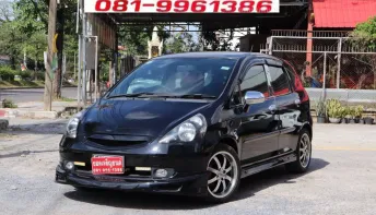 2005 Honda JAZZ 1.5 E-V VTEC รถเก๋ง 5 ประตู 