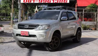 2005 Toyota Fortuner 2.7 V 4WD SUV 