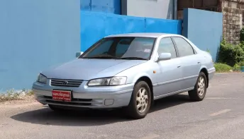 2000 Toyota CAMRY 2.2 GXi รถเก๋ง 4 ประตู