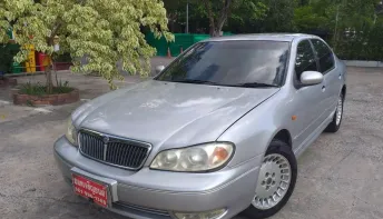 2002 Nissan CEFIRO 2.0 Executive รถเก๋ง 4 ประตู 