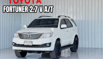 รถครอบครัว 7 ที่นั่ง Toyota Fortuner 2.7V SUV เบนซิน