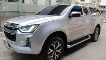 2023 ISUZU DMAX CAB HI-LANDER 1.9 ZP เกียร์AUTO สีบรอนเทา มีหลังคา CarryBoy  รถสวยสภาพดี  ฟรีดาวน์