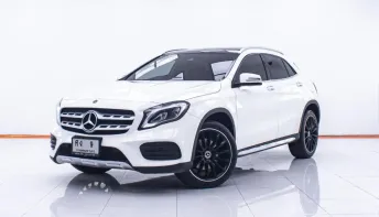 1D005 BENZ GLA-CLASS  GLA250 2.0 AT 2018