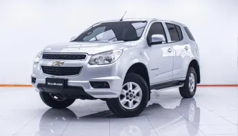 1D043 CHEVROLET TRAILBLAZER 2.8 LT 2WD AT 2013