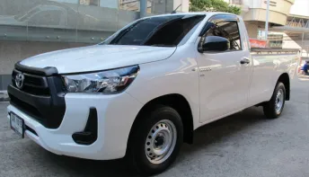 2024 Toyota Revo หัวเดียว 2.8 ENTRY (เครื่องรุ่นใหม่ยูโร5) เกียร์ธรรมดา รถสวยสภาพใหม่ ฟรีดาวน์ 
