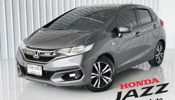 Honda JAZZ 1.5 i-VTEC รถเก๋ง 5 ประตู รถสภาพดี มีประกัน