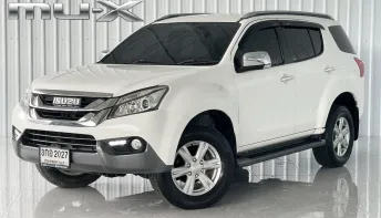 รถ 7 ที่นั่ง สภาพดี Isuzu MU-X 3.0DVD Navi SUV
