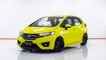 1D416 HONDA JAZZ 1.5 SV AT 2015