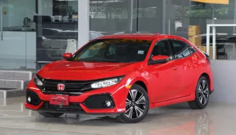 Honda CIVIC 1.5 i-VTEC Turbo ปี 2019 รถบ้านมือเดียว ไมล์แท้8*,***โล เข้าศูนย์ตลอด สวยเดิม ออกรถ0บาท