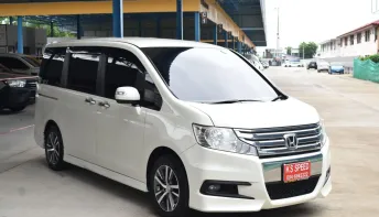 2013 Honda STEPWGN SPADA 2.0 JP Wagon ดาวน์ 0%