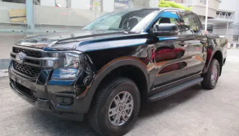 ป้ายแดง 2025 FORD RANGER DOUBLE CAB 2.0 TURBO HI-RIDER XL+ วิ่งน้อย 4,018 กม. รถสวยสภาพใหม่มาก