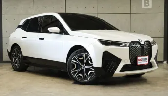 2023 BMW iX 0.0 I20 xDrive40 Sport 4WD SUV AT ไมล์แท้ BSI จาก BMW 6ปี ไม่จำกัดระยะทาง B920