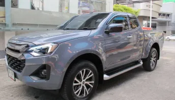 2024 ISUZU DMAX CAB HI-LANDER 1.9 ZP เกียร์AUTO สีเทา วิ่งน้อย 8,176 กม. รถสวยสภาพใหม่ ฟรีดาวน์