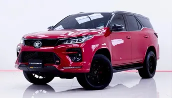 6B077 TOYOTA FORTUNER 2.8 GR SPORT BLACK TOP 4WD AT 2021